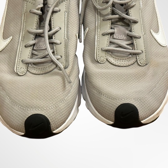 Women's Air Max Interlock 75 Light Casual Sneakers from Finish Line Sz 8 - Picture 6 of 7